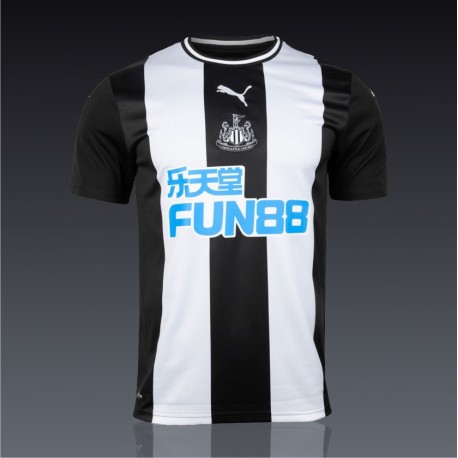 Newcastle United Hazai mez 2019/20